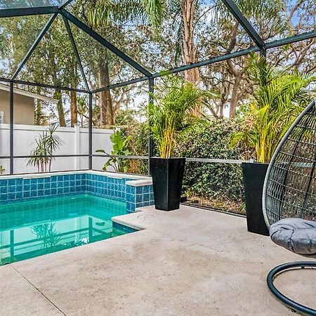 セーフティ・ハーバーModern House In Clearwater With Access To A Shared Swimming Poolアパートメント エクステリア 写真
