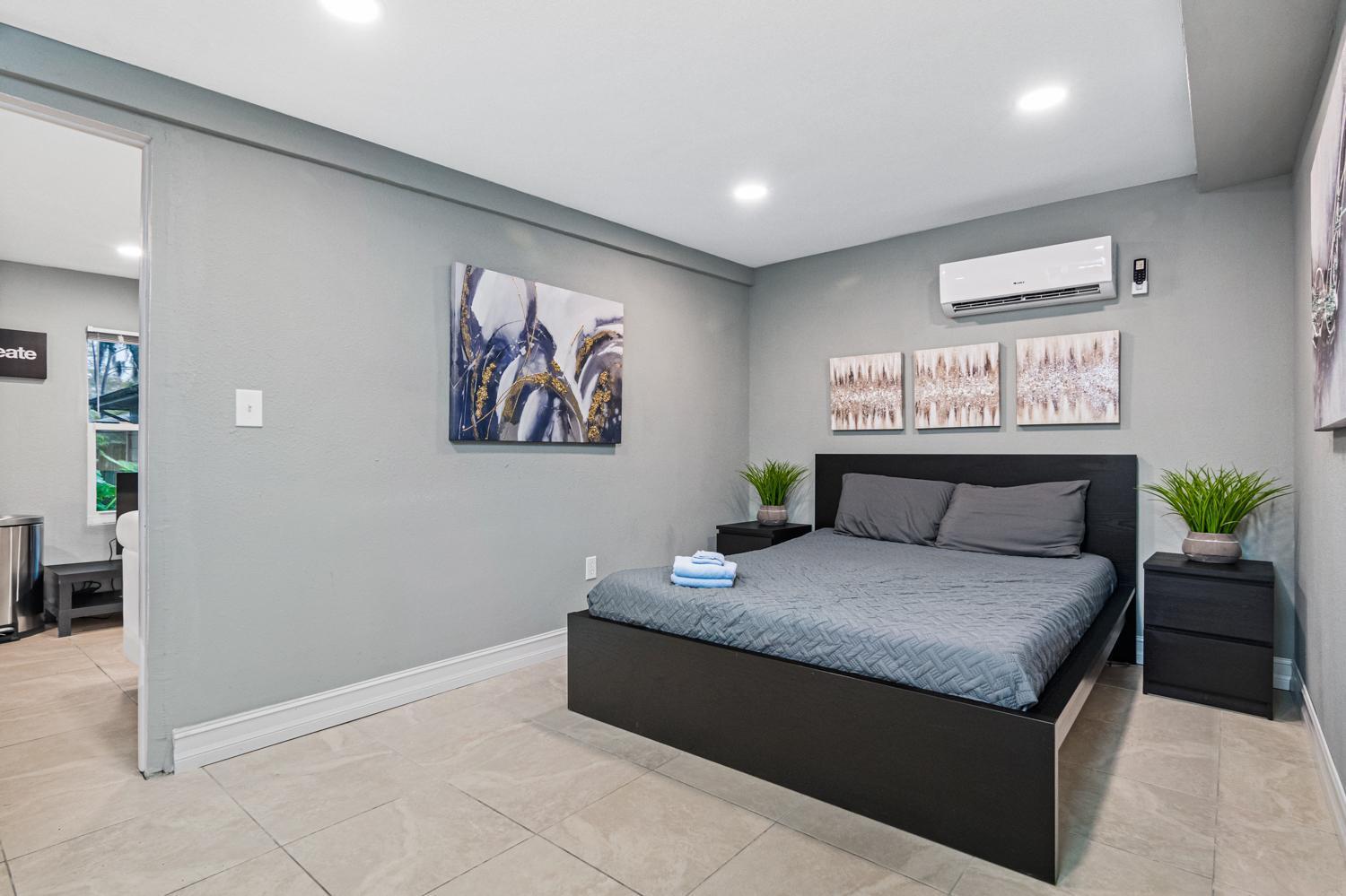 セーフティ・ハーバーModern House In Clearwater With Access To A Shared Swimming Poolアパートメント エクステリア 写真