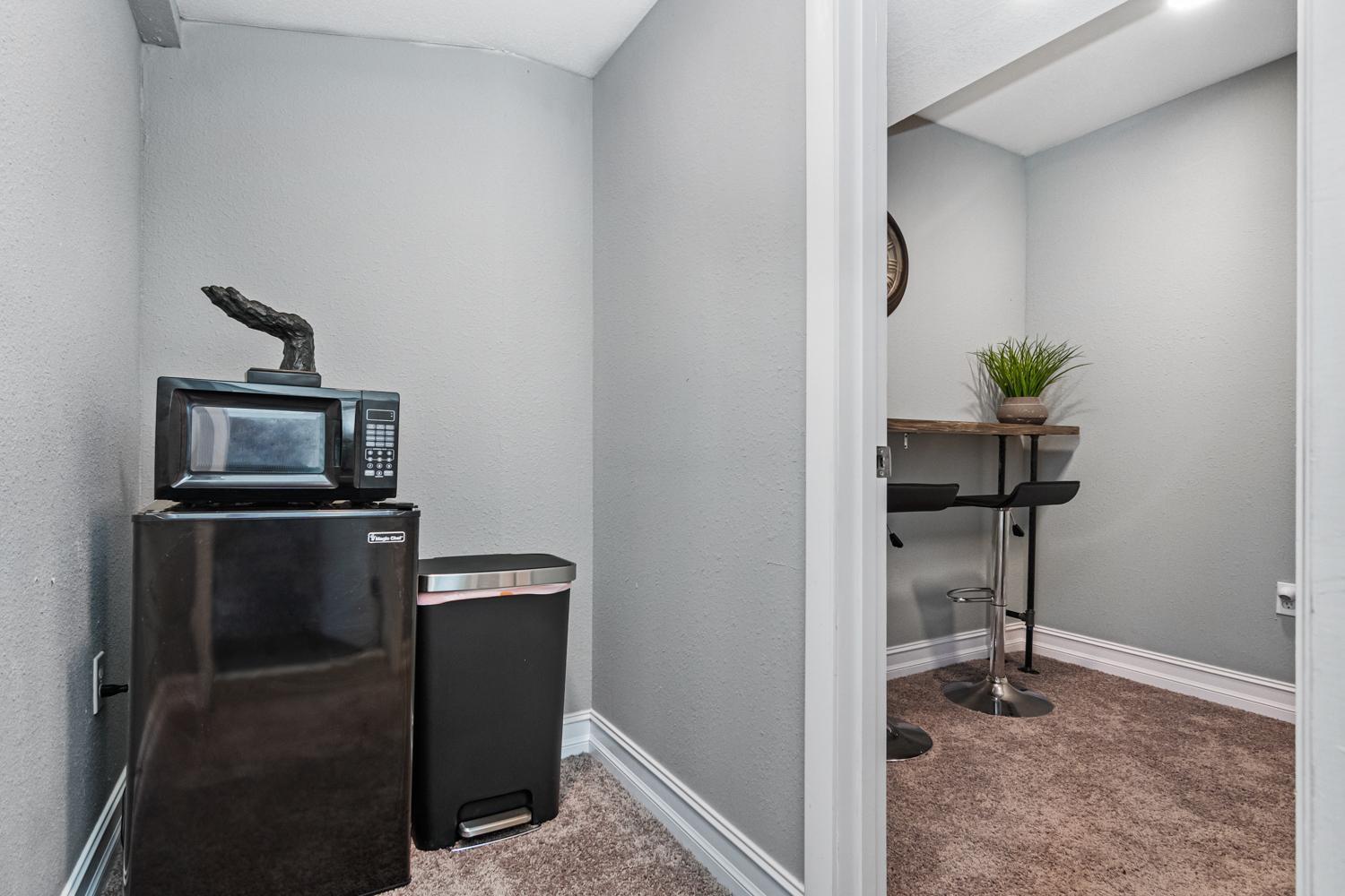 セーフティ・ハーバーModern House In Clearwater With Access To A Shared Swimming Poolアパートメント 部屋 写真