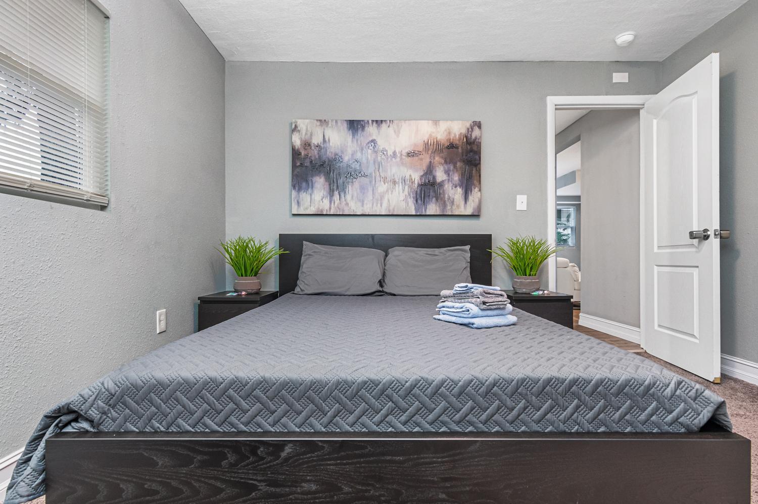 セーフティ・ハーバーModern House In Clearwater With Access To A Shared Swimming Poolアパートメント エクステリア 写真