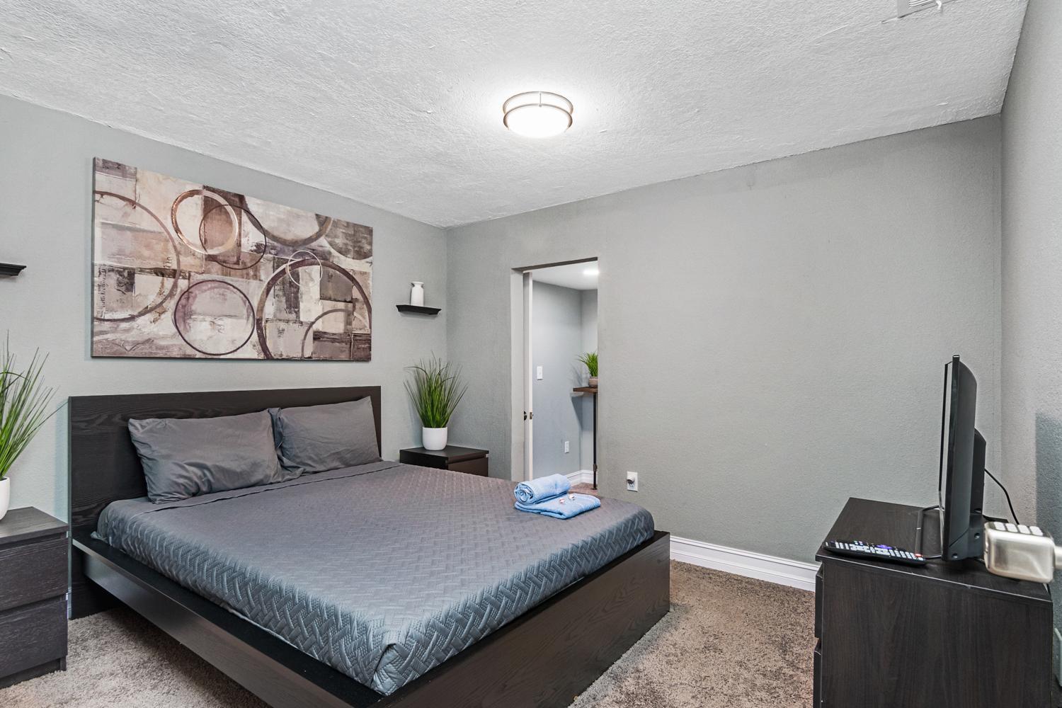 セーフティ・ハーバーModern House In Clearwater With Access To A Shared Swimming Poolアパートメント エクステリア 写真